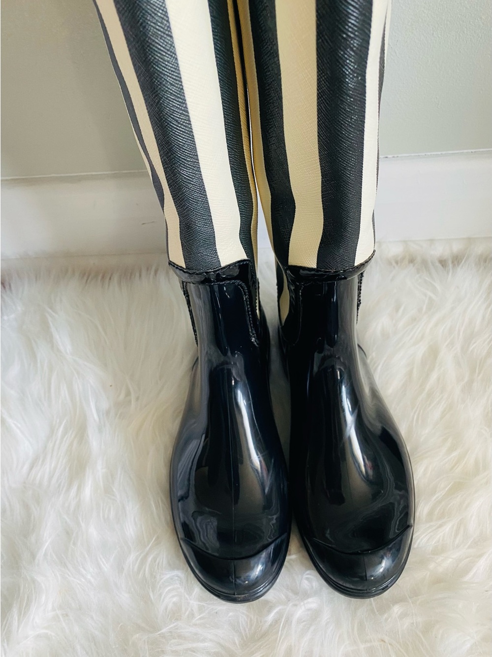 Dolce & Gabbana Wellington Knee High Black & Off White Striped Boots. Authentic - Picture 10 of 17